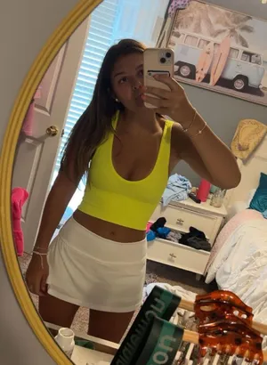 Lululemon Reversible Power Pivot Tank thumbnail 1