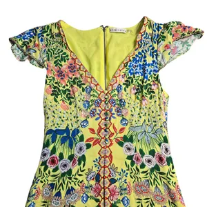 Alice + Olivia Hadley Button Front Dress in‎ Wildflower Daffodil Size: 2 thumbnail 3