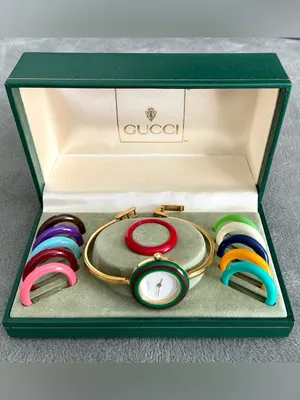 DRESSY🌟Gucci Women's Interchangeable Bangle Watch set 🔥🔥 thumbnail 3