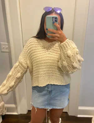 Vestique PomPom Sweater thumbnail 2