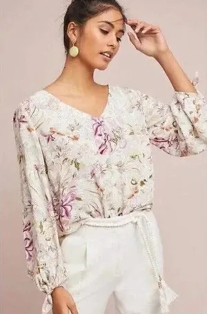 Anthropologie Maeve White Pink‎ Floral Pernille Tie Sleeve Top thumbnail 1