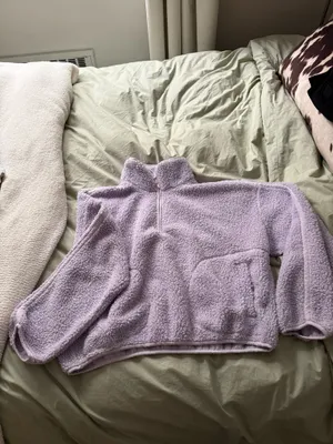 Old Navy Quarter-Zip Sherpa thumbnail 3