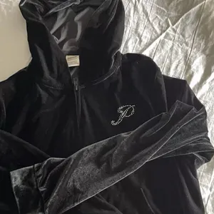 Victoria's Secret Velour Hoodie Sweatshirt Size XL Black Full Zip Rhinestone thumbnail 3