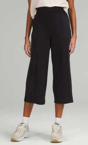 Lululemon Softstreme High-Rise Culotte Black Wide Leg Crop Pants Size 12 thumbnail 1