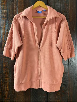 adidas Women’s Oversized Short-Sleeve Waffle Jacket in Dusty Pink thumbnail 5