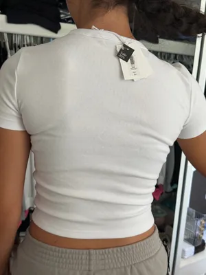 Aritzia top thumbnail 2