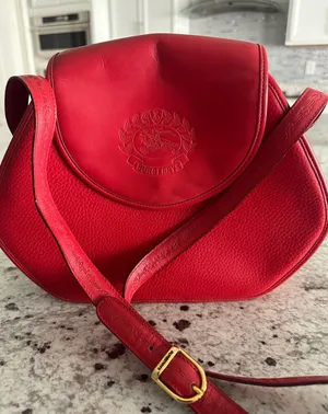 Vintage Burberrys Red Leather Shoulder Bag Crossbody Embossed Logo Crest Rare thumbnail 1