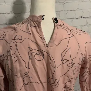 Pink and black pattern shirt thumbnail 3
