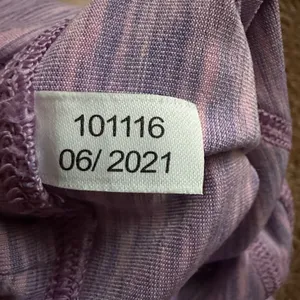 Outdoor Voices Flow Bike Shorts Women’s XS Heathered Dreamy Pastel Athletic Yoga thumbnail 8