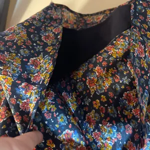 Sézane Penelope Silk Floral Mini Dress in Ochre V-Neck LS Cottagecore French XS thumbnail 9