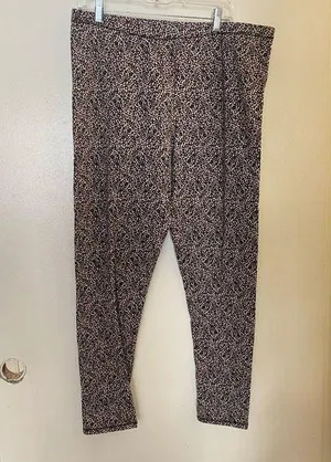 ClimateRight Womens Leggings XL Pink & Brown Cheetah Print Thick Waist 38 40 42 thumbnail 1
