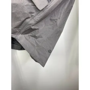 Lululemon Drizzle Down Lightweight Grey Full‎ Zip Rain Jacket Women's Size 10 thumbnail 4