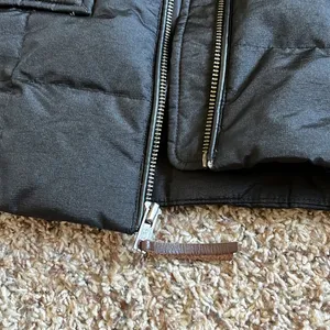 Women’s winter coat thumbnail 4