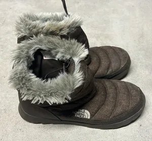 The North Face Thermoball Faux Fur Quilted Brown Pull On Winter Boots Size 10 thumbnail 1