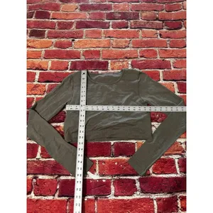 Lululemon ribbed long sleeved cropped thumbnail 3