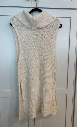 Turtleneck thumbnail 1