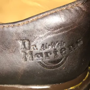 Dr. Martens Air Wair Classic Lace Up thumbnail 5