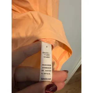 Peach Cropped Full Zip Athletic Jacket Women Size 8 Mock Neck Windbreaker thumbnail 2