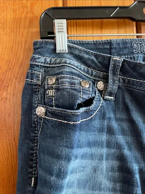 Miss Me Ladies Dark Blue Bootcut Jeans with Fading Angel wing pockets size 29 thumbnail 7