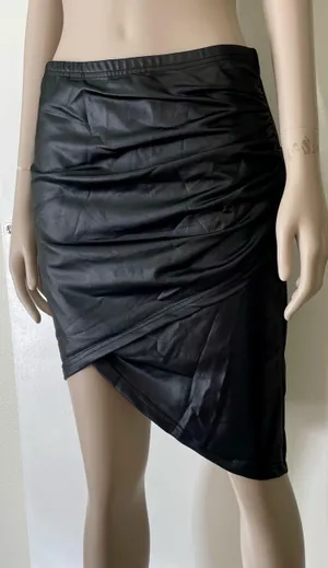 SheIn Bae High Waist Ruched Wrao Hem Skirt NWT! thumbnail 7