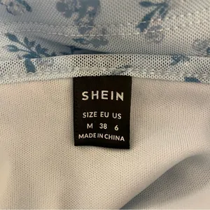 SHEIN Floral Print Ruched Wide Strap Top, Blue, Size M, NWOT thumbnail 8
