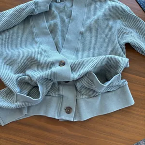 Mododoc Waffle Knit Button Front Pocket Cardigan Cozy Summer Sweater Small thumbnail 9