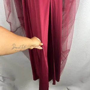 Lulus Burgundy Tulle Maxi Gown 2X Deep V Spaghetti Strap Front Slit Bridesmaid thumbnail 10