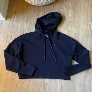 Gymshark Black Women's Cropped Hoodie thumbnail 1