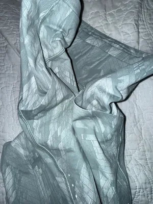 Lululemon Biker Shorts 8" thumbnail 5
