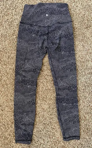 Lululemon Align 25” thumbnail 1
