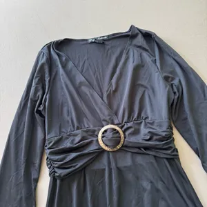 Vintage Simply Irresistible Ruched Ring V-Neck Tunic Top thumbnail 3