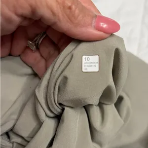 Lululemon Pull-On Smooth Fit High-Rise Pants 10 thumbnail 10