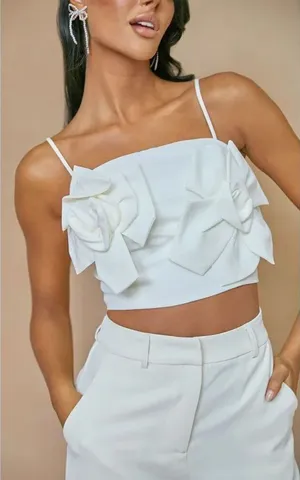 White floral crop top size large White thumbnail 1