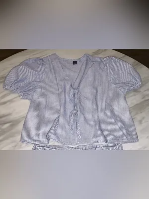 SHEIN Blue White Vertical Striped Front Tie Puff Sleeve Top Shorts Set M thumbnail 2