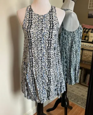 Abercrombie Small Sleeveless Dress thumbnail 1