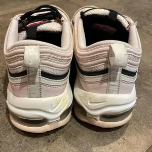 Nike Air Max 97 Pink Leather Sneaker Shoe Womens Size 9.5 921733-603 thumbnail 5