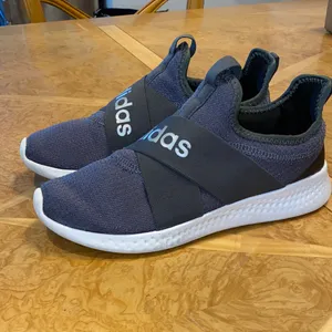 Adidas PureMotion Adapt Athletic Slip-Ons Sneakers Size 6.5 thumbnail 4