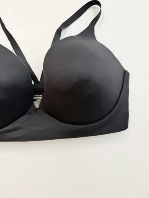 Victorias Secret Lightly Lined Plunge Bra Bralette Molded Cup Padded Black thumbnail 3