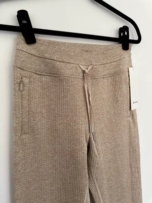 Lululemon Engineered Warmth Joggers thumbnail 2