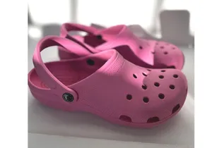 Crocs Classic Clogs Comfort Slip On Casual Shoes Pink Women's Size 9 thumbnail 2