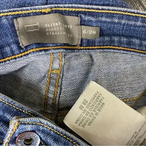 Levi’s Blue Slight Curve Straight Leg Jeans 6 28 thumbnail 5