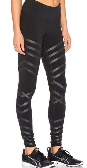 ALO YOGA Airbrush Black Lineal Diagonal Stripe Leggings S Hailey Bieber thumbnail 1