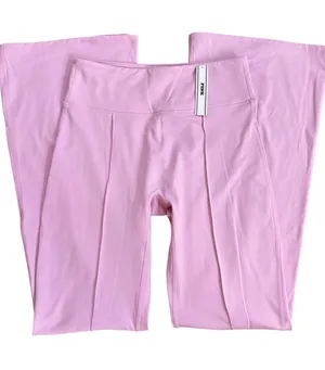 NWT PINK Victoria’s Secret Winter Performance Flare Leggings Pink Size Medium thumbnail 1