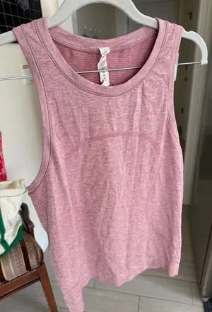 Lululemon Tank Top thumbnail 1