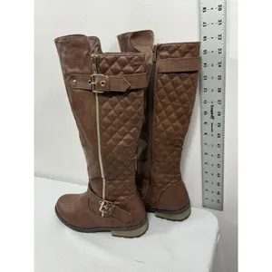 Woman’s Excellent Condition Forever Quilted Knee High Riding Boots 8.5 Brown thumbnail 2