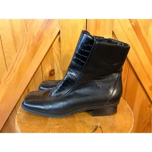 Rockport Womens Ankle Zip Boot Black Leather Size 8.5W thumbnail 3