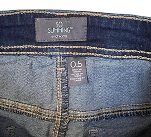So Slimming By Chico's Womens Jeans Size 0.5 Capri Jeweled Ankles Blue 31X27 thumbnail 4