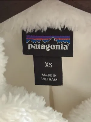 Patagonia Los Gatos Furry Vest in White thumbnail 4