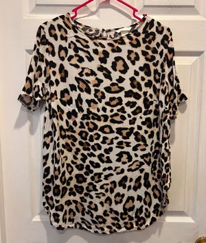 H & M Womens Leopard Print Short Sleeve Top Viscose Size 12‎ Office Party thumbnail 1