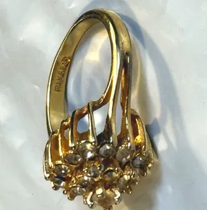 Vintage 18K HGE Rhinestone Tiered Cluster Cocktail Ring 9⁠ thumbnail 6